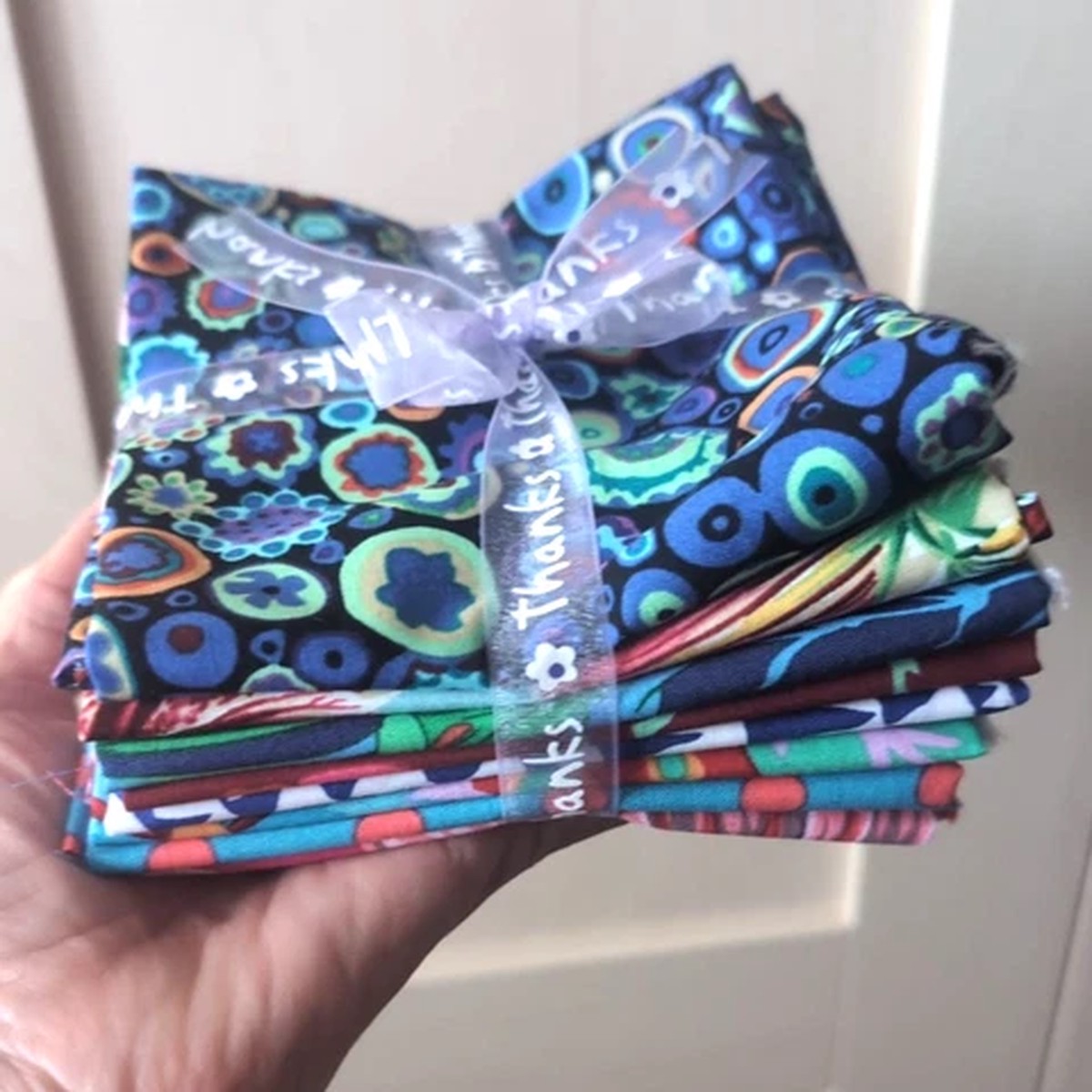 8 x Fat Quarter Kaffe Fassett Blue/Red Bundle Fat Quarters Great Stash Builder