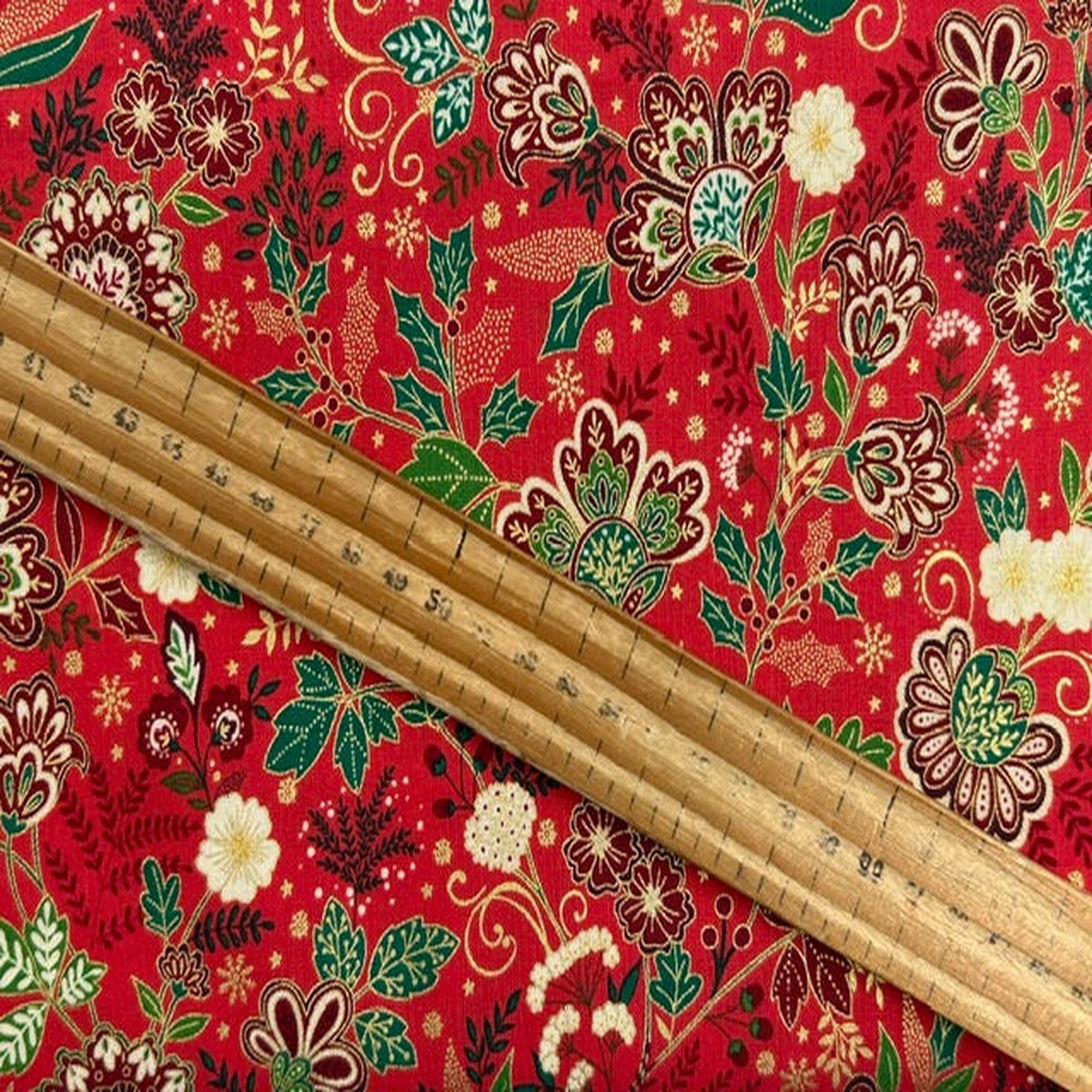Makower Adorn Christmas Bloom Red Metallic Cotton Fabric by 1/4 Metre*